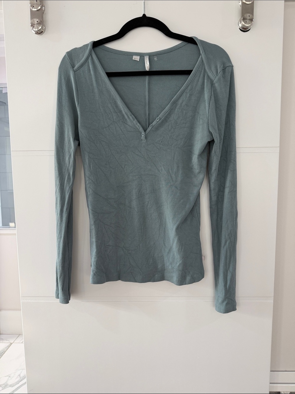 Long-Sleeve V-Neck Henley Top in Sage Green